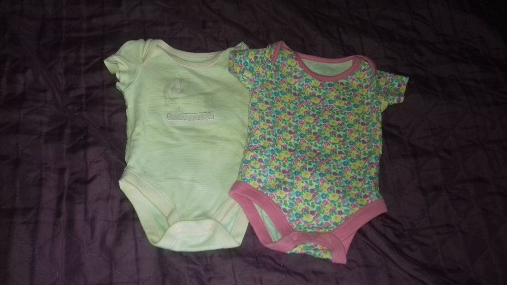 Ubranka rozmiar 56 (0-3 miesięcy)