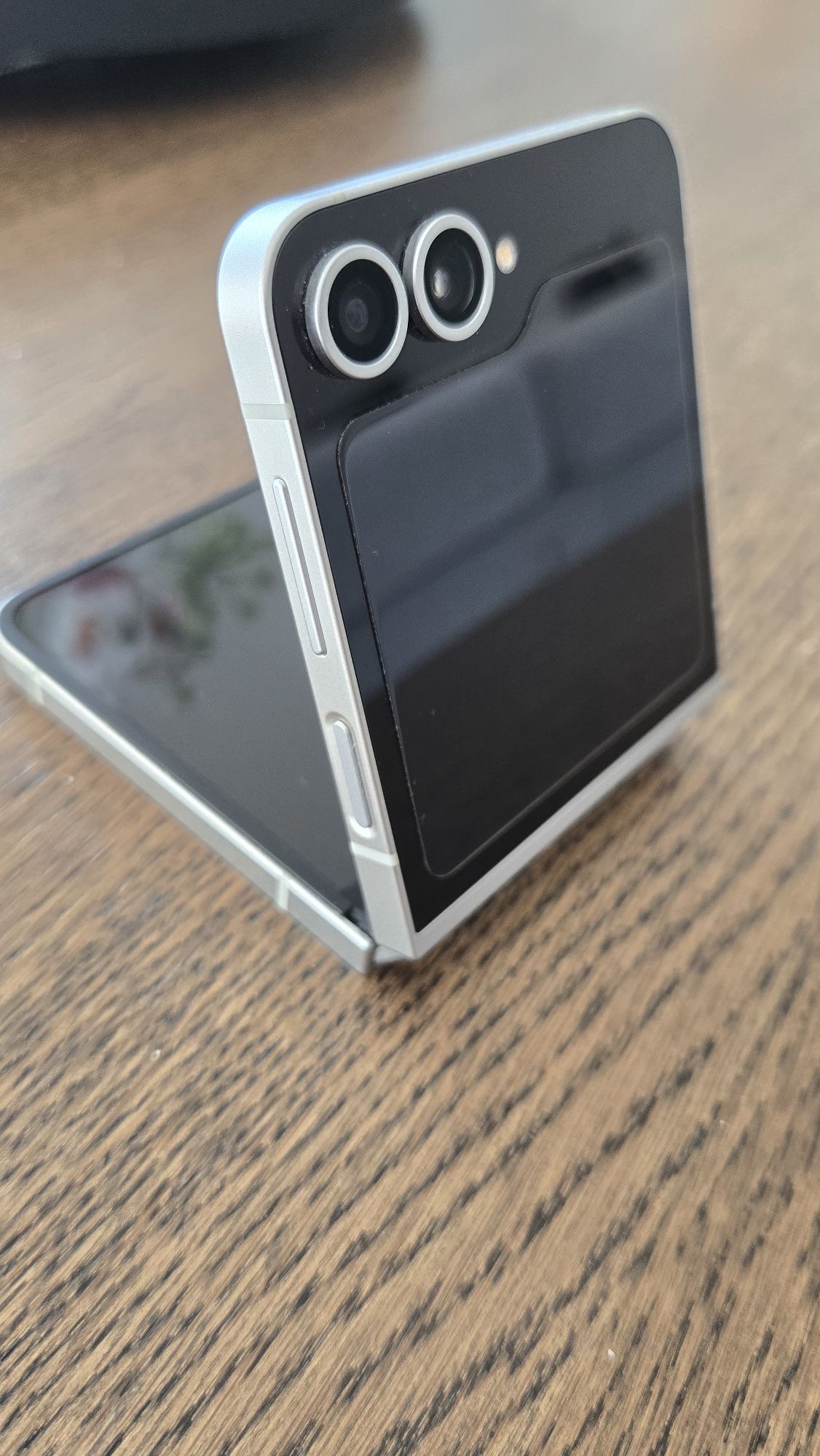 Telemóvel Samsung Galaxy Flip 6 Branco