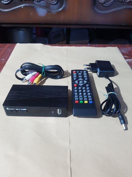 Тюнер Т2 Eurosky ES-11.