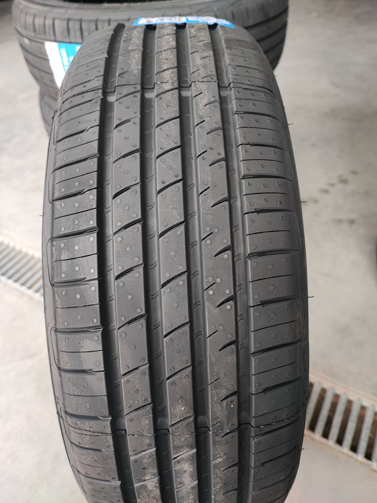 185/60r15 Crosswind Sport Peak opony letnie z 2025