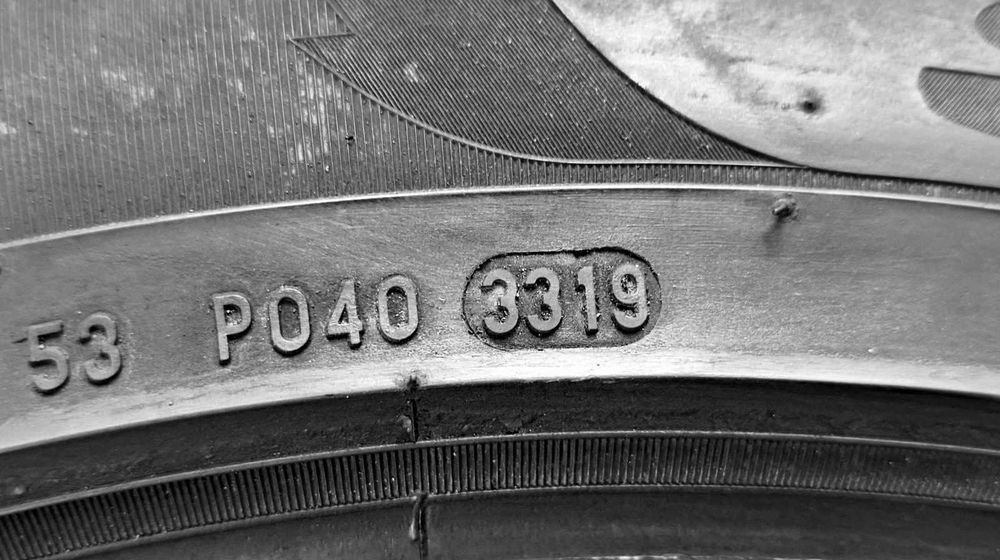 Шини Б/в 265.45.20 пара Pirelli