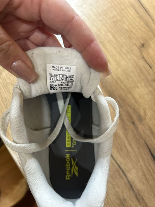 Кросовки Reebok 39р нові