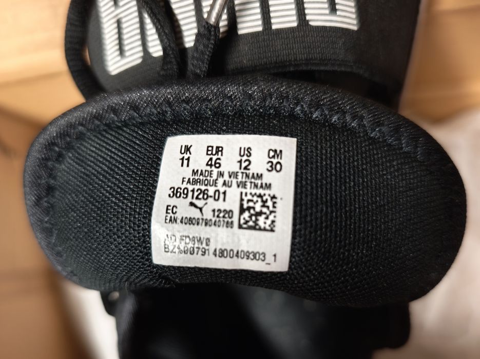 Tenis Puma original n- 45 em preto 
Para quem usa calçado 45/30.5cm.cu