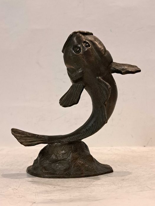 Бронзовая статуэтка Нимор 80г.- Морской бычок - латунь. Клеймо.