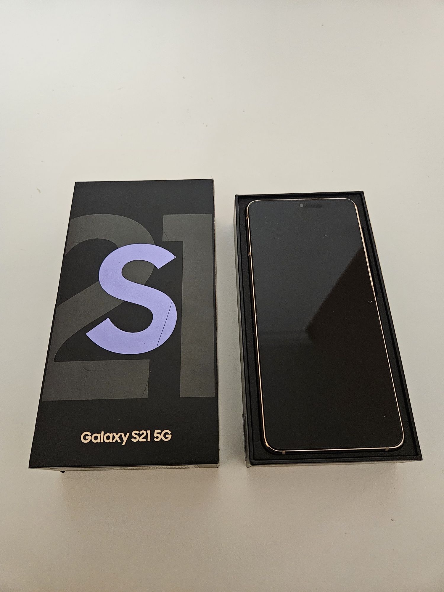 Samsung Galaxy S21 5G G991B 8/256GB