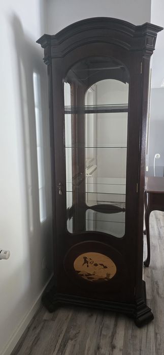 Mobiliario madeira massica