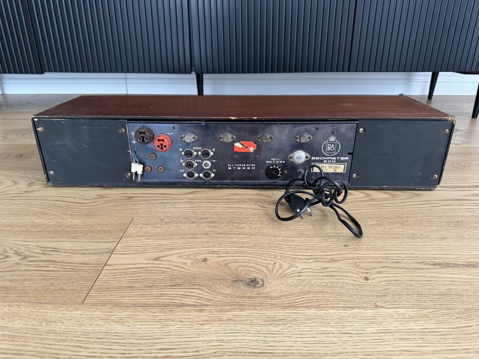 Radio B&O Beomaster 900