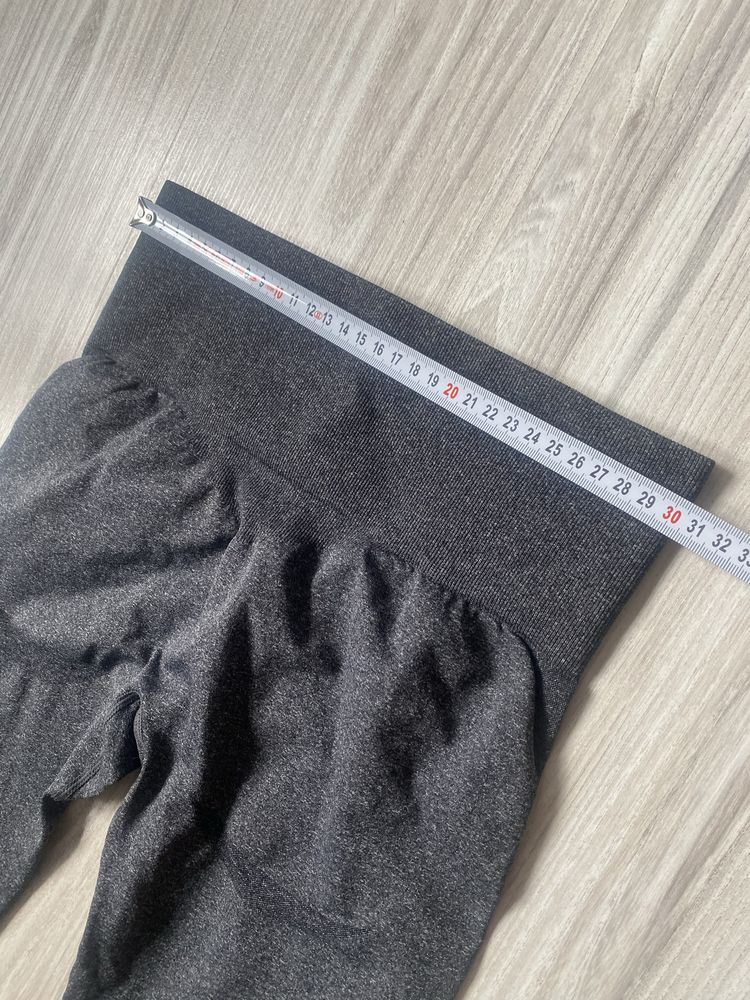 Leginsy typu push-up