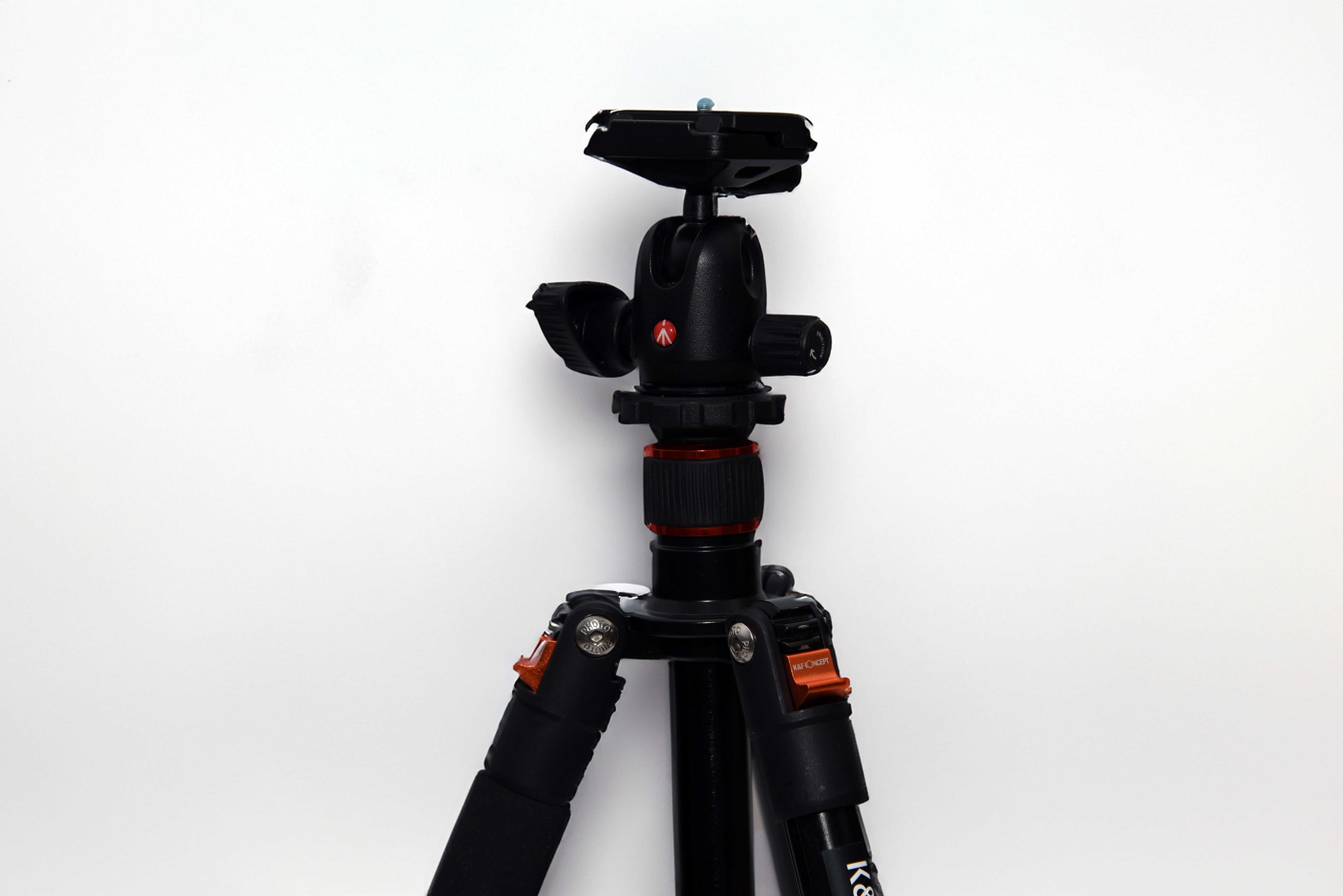 Statyw K&F CONCEPT TM2324 z głowicą kulową Manfrotto