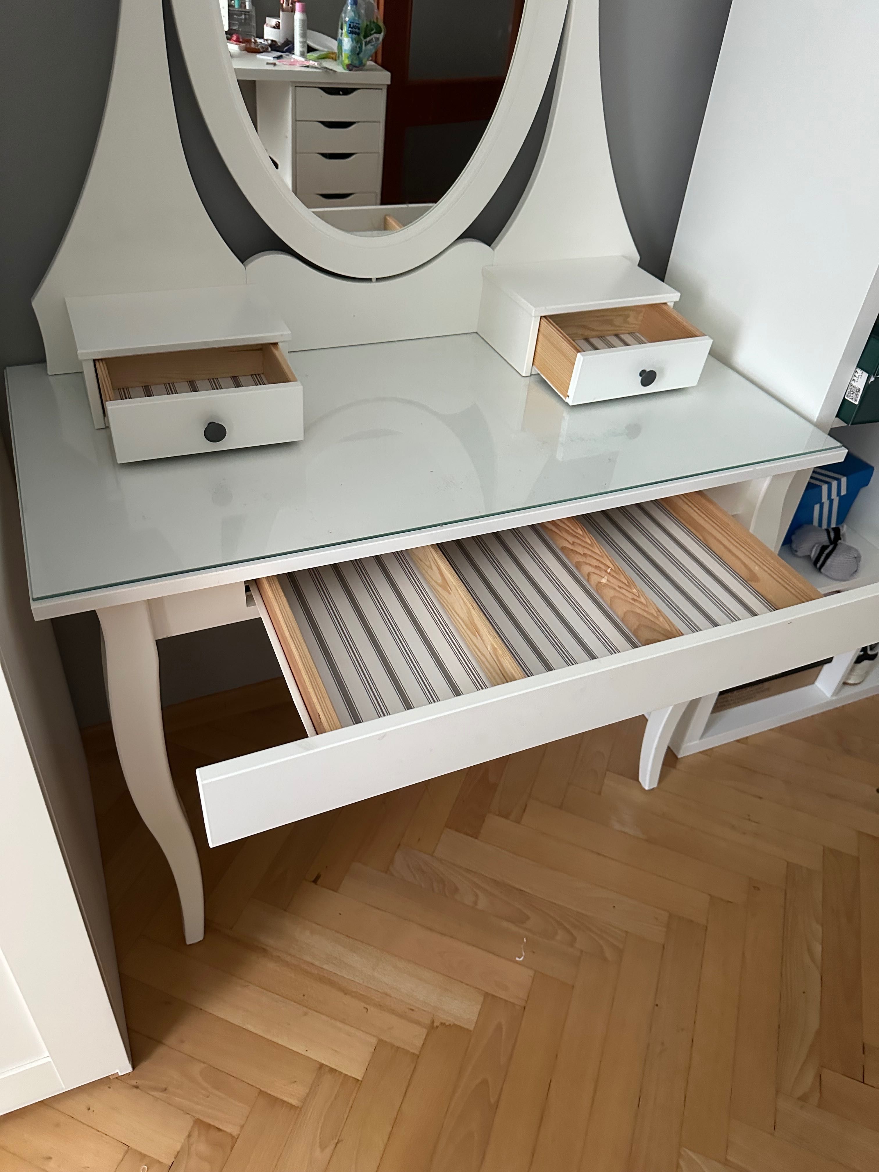 Toaletka HEMNES używana odbiór we własnym zakresie