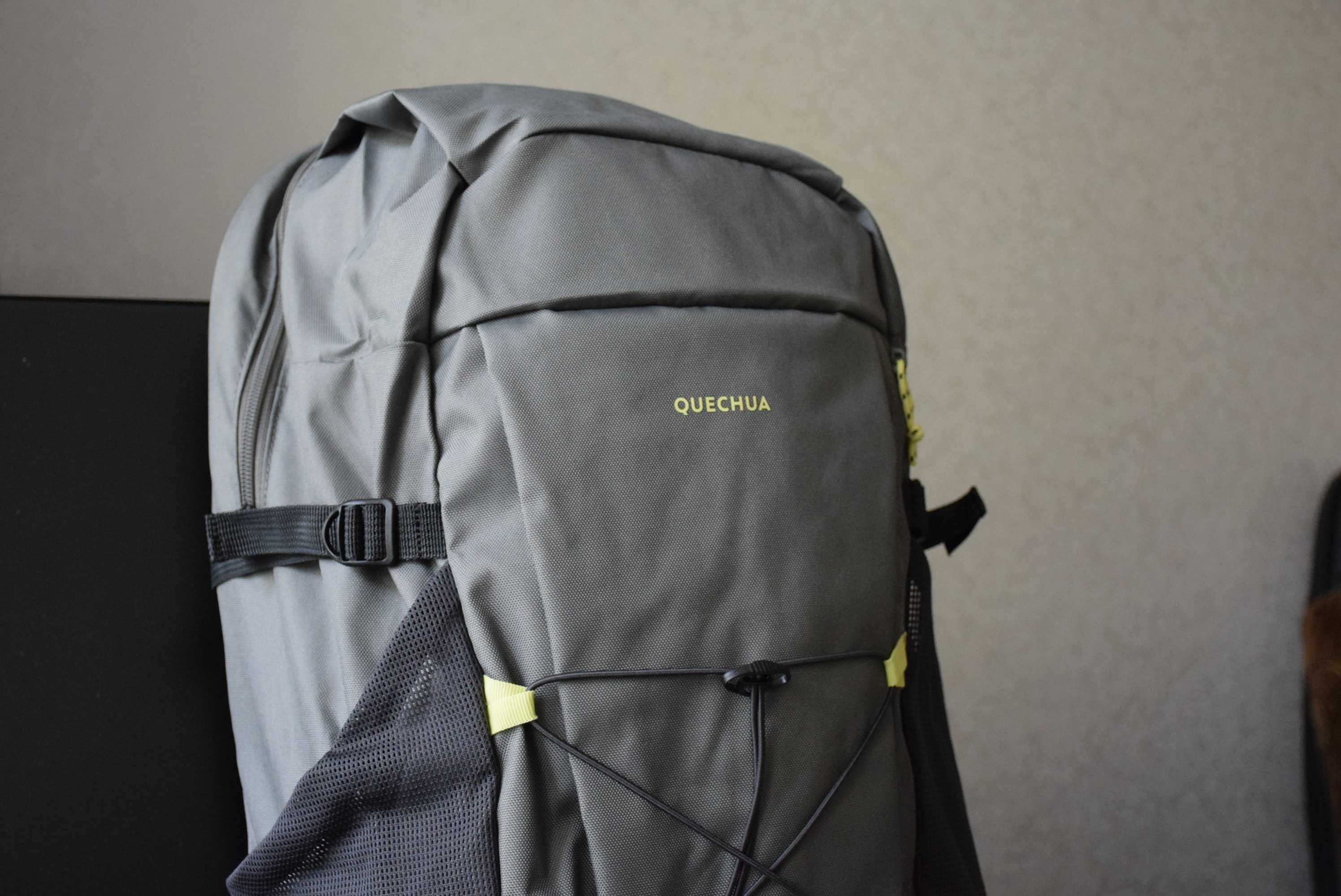 В НАЛИЧИИ! Рюкзак 30л городской спортивный мужской 30л-40л Quechua