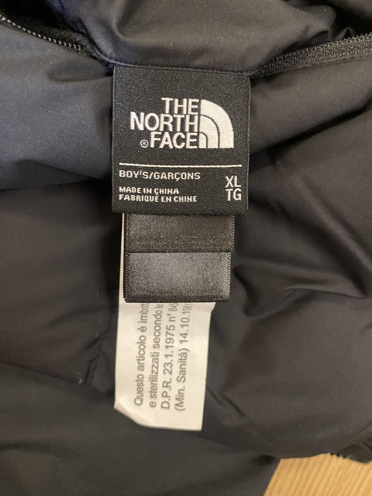 The North Face, черная.