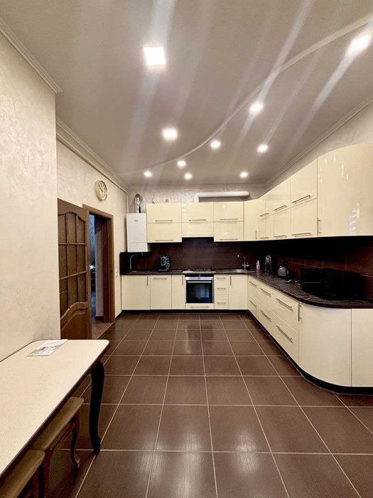 Аренда дома 5к 220м2 2 сот Высоковольтная/Гагарина/Нагорка