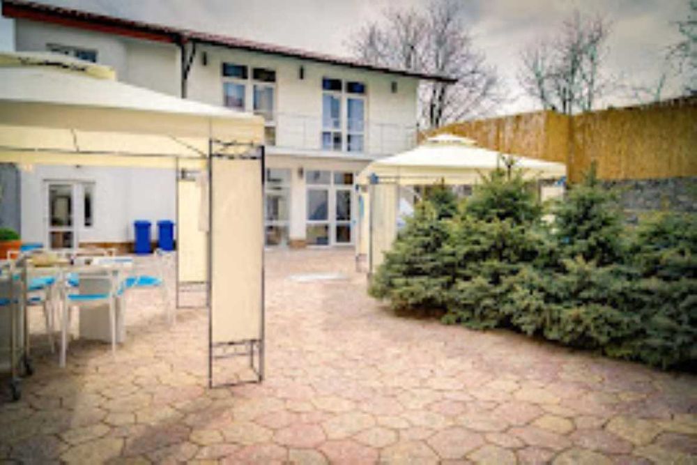 7 ст Б Фонтана 520 м гостиница 14 номеров -студий с кухней и с/у