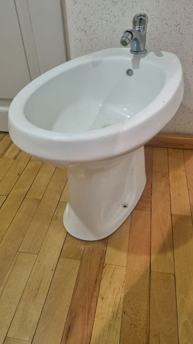 BIDET. jak nowy .