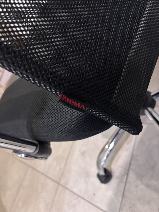 Крісло офісне, компʼютерне