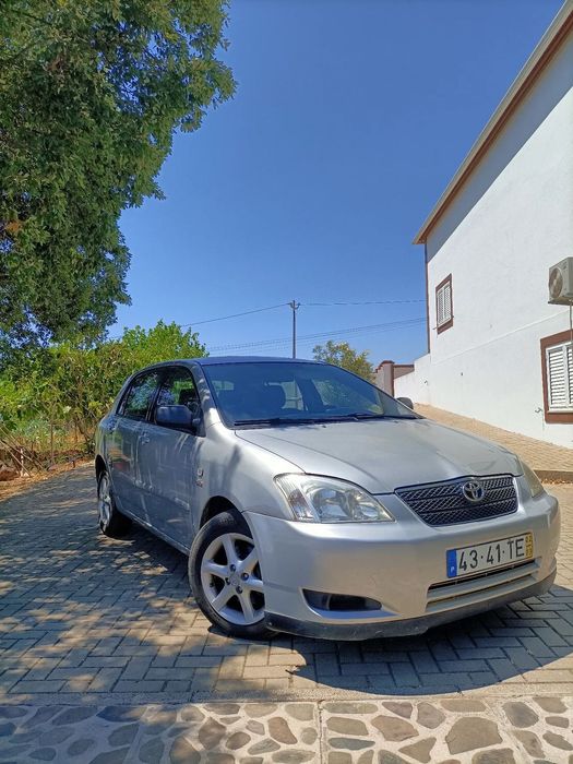Toyota Corolla 2.0 D-4D Sol
