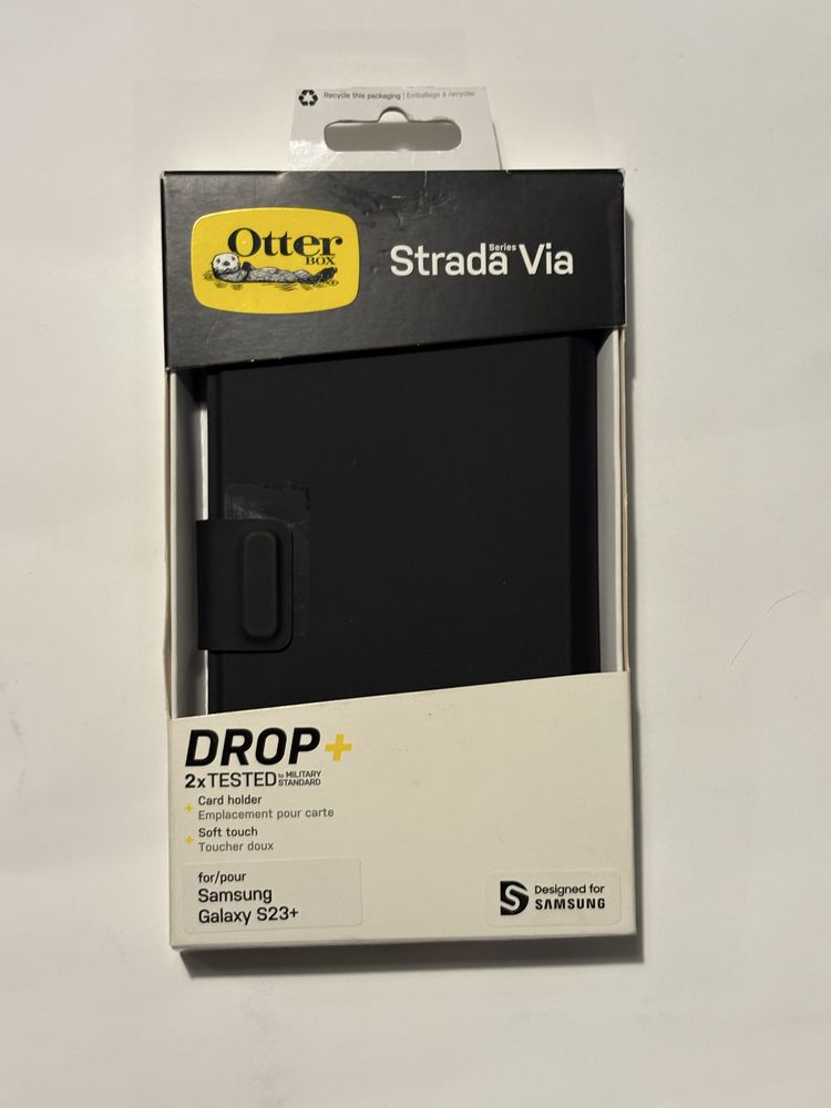 Capa Otter box Samsung Galaxy S23+ flip cover preta