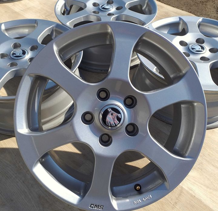 Диски Р16 Шкода 5x112 Октавія Суперб VW Гольф Кадді Туран Джетта R16