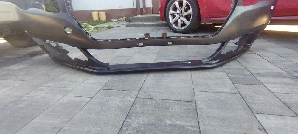 Zderzak peugeot 508 lift.
