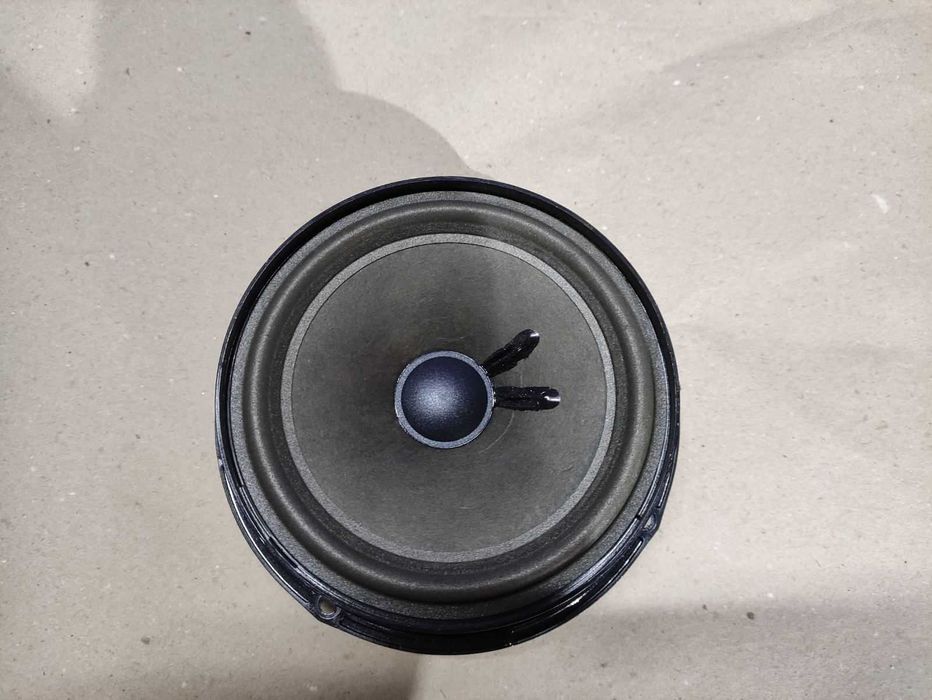 Динаміки Volkswagen passat b6 Skoda A5 динамики задние