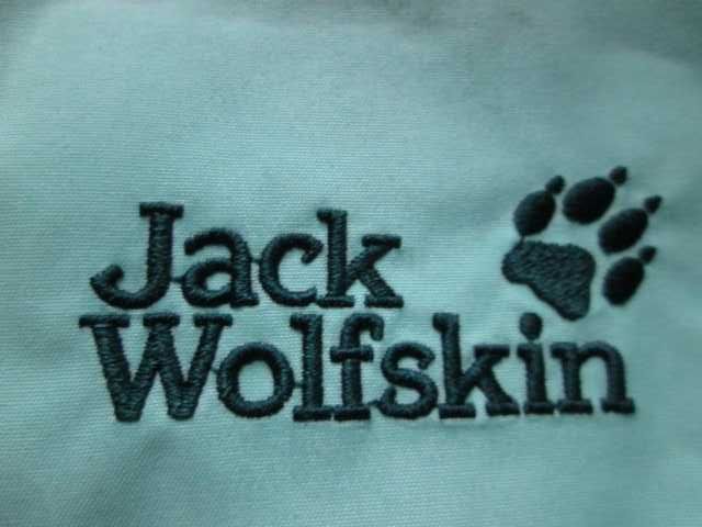 Jack Wolfskin kurtka wodoodporna dziecięca rozmiar 140 cm