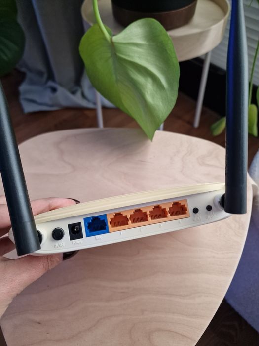 Router TP-Link TL-WR841N