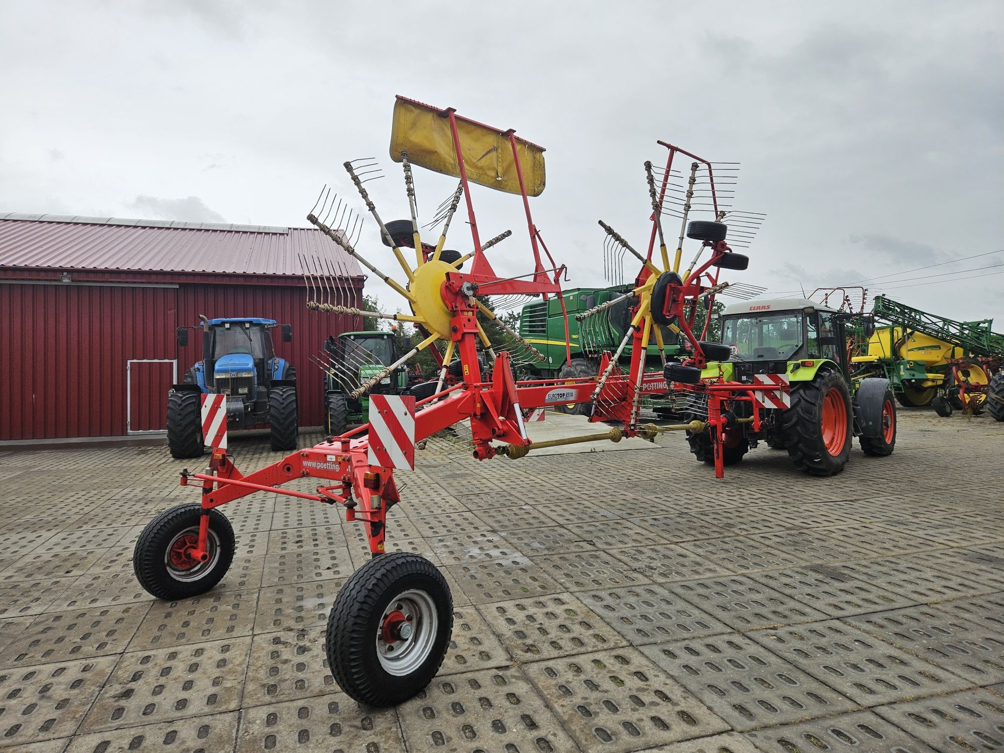 Zgrabiarka pottinger eurotop 651 a 2008 rok idealny stan claas fella