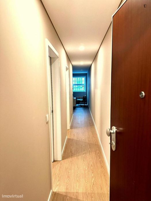 Apartamento com 1 quartos - localizado em Sé de Braga e São Lázaro...