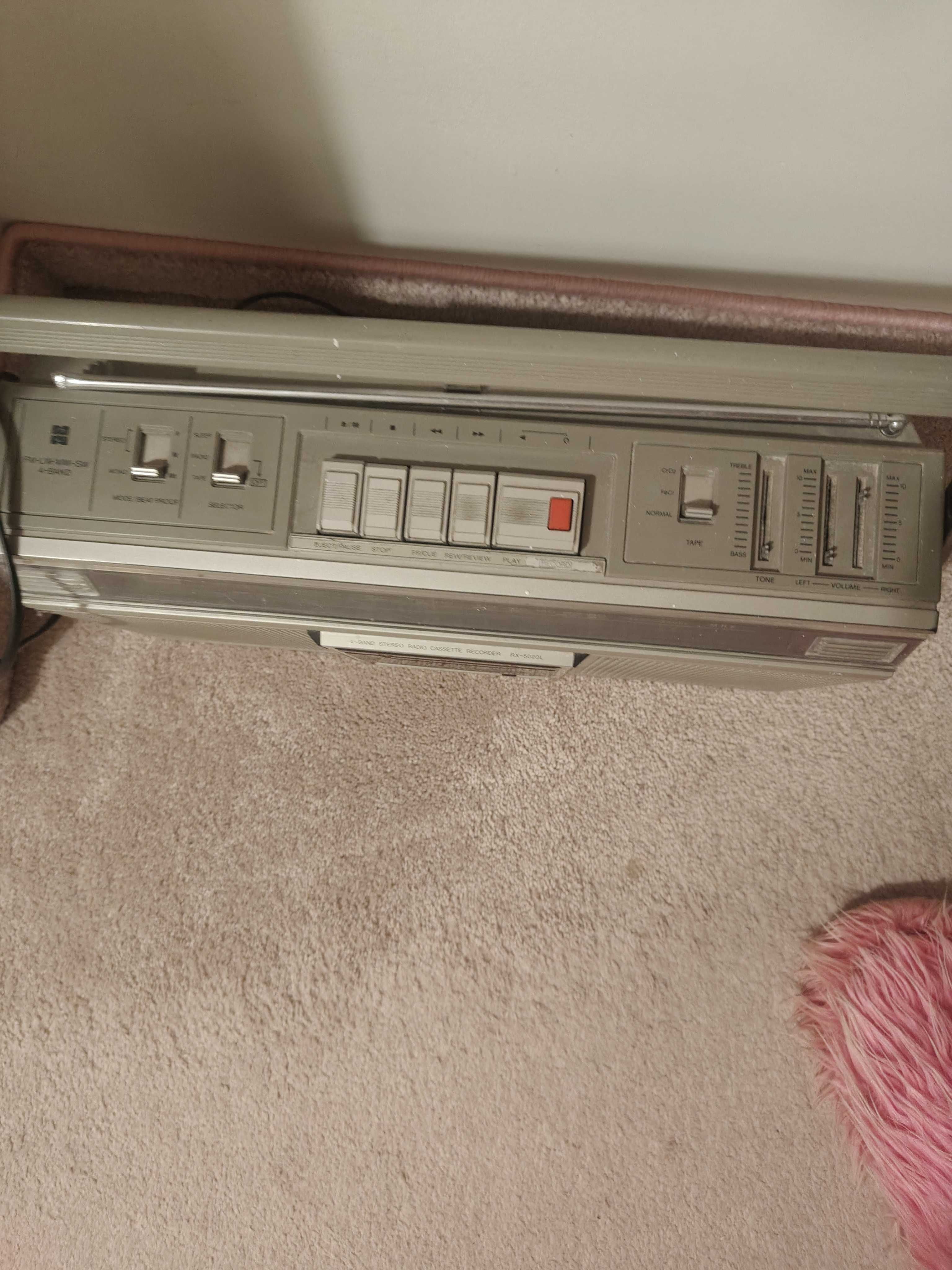 Radiomagnetofon kasetowy panasonic