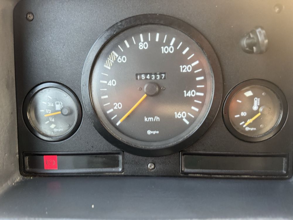 Mercedes MB100 Nacional 1 registo 154000kms