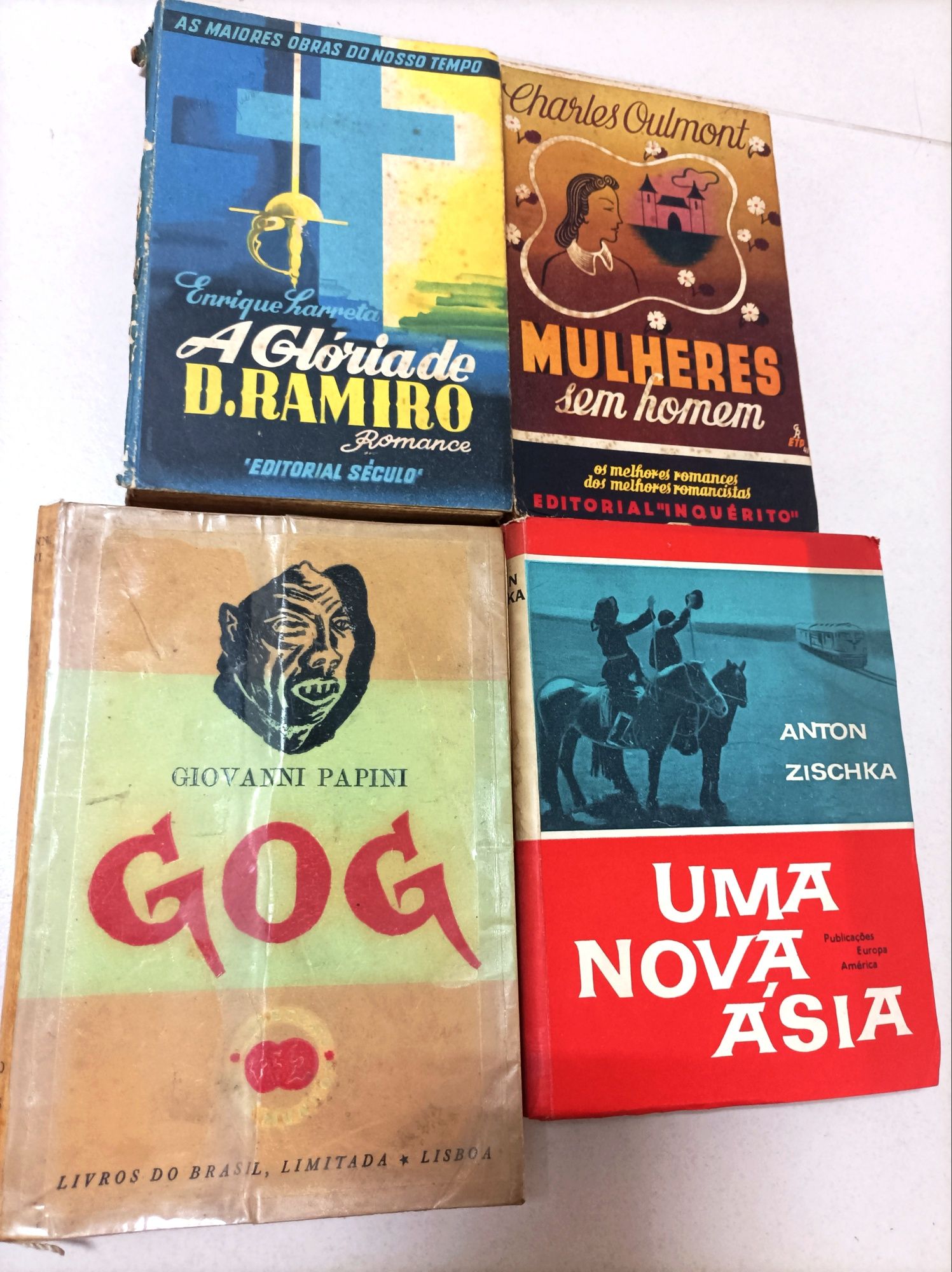 Livros muito antigos de autores internacionais (Vintage)