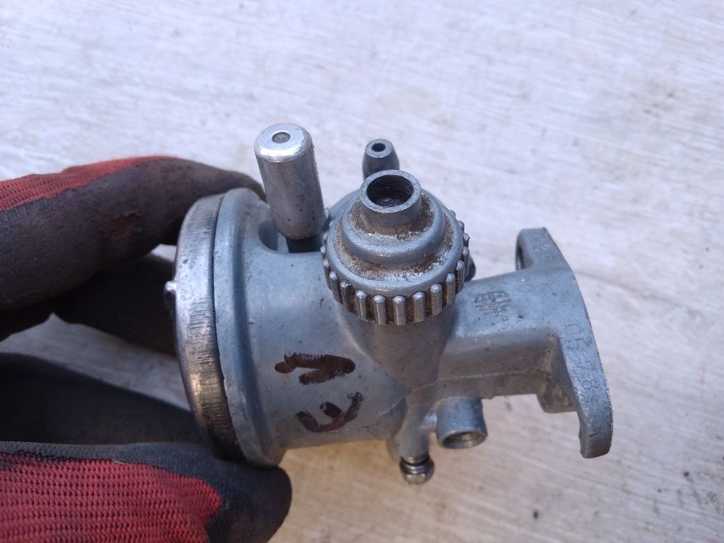 Gaźnik gm 13  Romet trzybiegowy 50t1