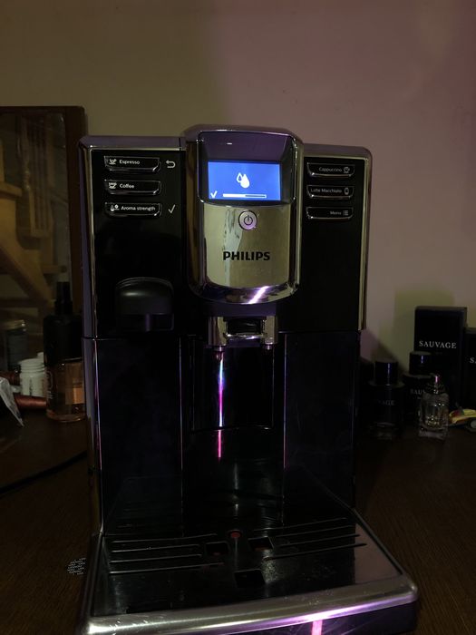 Продається кавомашина Philips EP5360/10