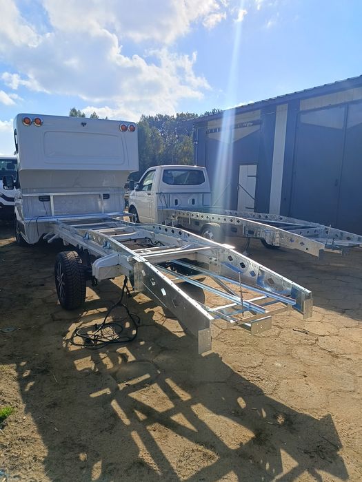 Zabudowa aluminiowa , najazd , laweta , sprinter , master , ducato
