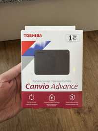 Disco Externo HDD TOSHIBA  (1 TB - USB - Preto)