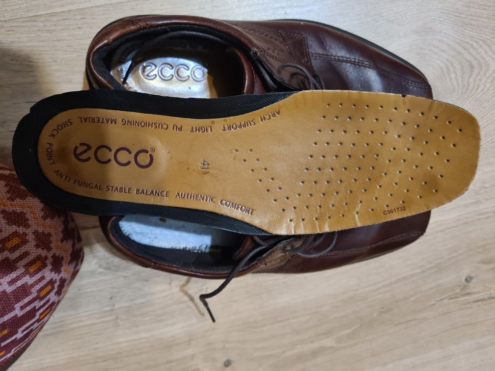 Pantofle skórzane buty Ecco 41