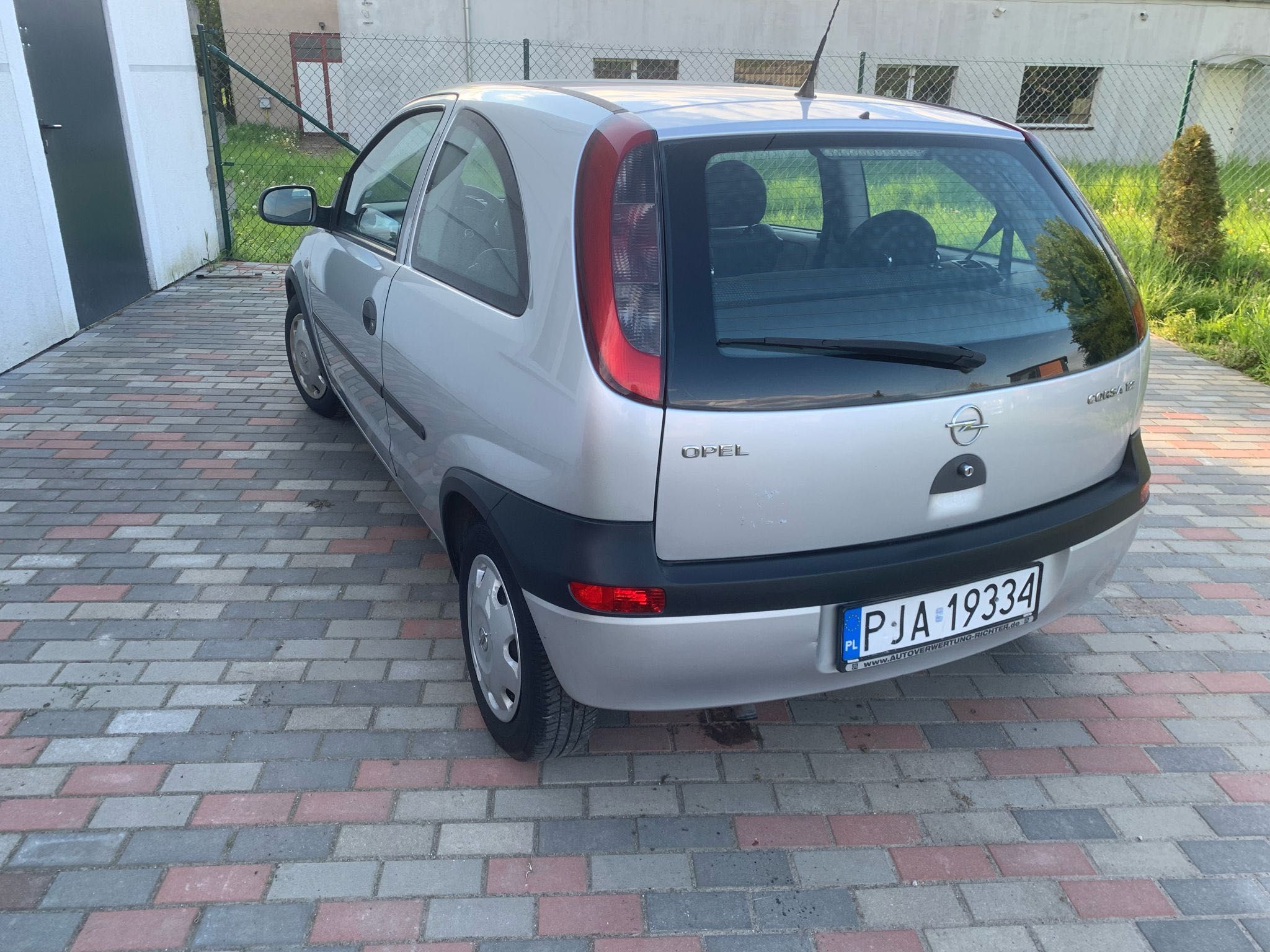 Opel Corsa C 1,2 benzyna klimatyzacja ważne opłaty