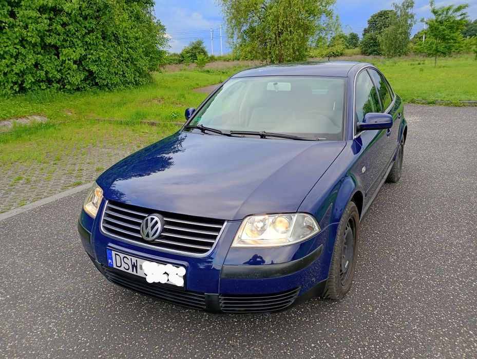 VW Passat B5 FL 1.6 8v 102 KM BEZWYPADEK klimatyzacja SERWIS bez RDZY