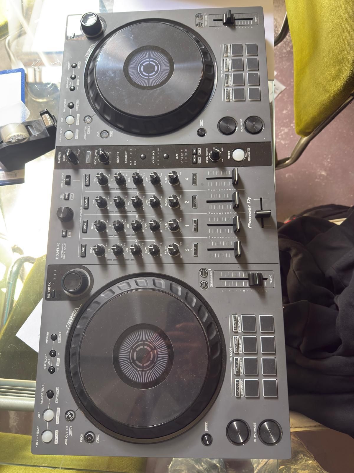 Monitores pioneer VM50 - &- Controlador pioneer DDJ- FLX6
Controlador