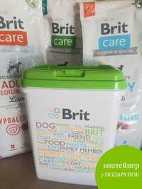 Brit Care Adult Medium Lamb & rice КОНТЕЙНЕР у подарунок