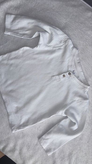 Biała bluzka na długi rękaw r. 98