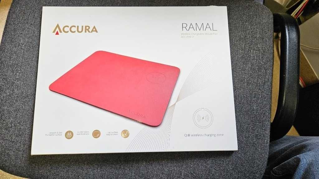 Accura Ramal ACC-P1817 Czerwona z ładowarką indukcyjną QI