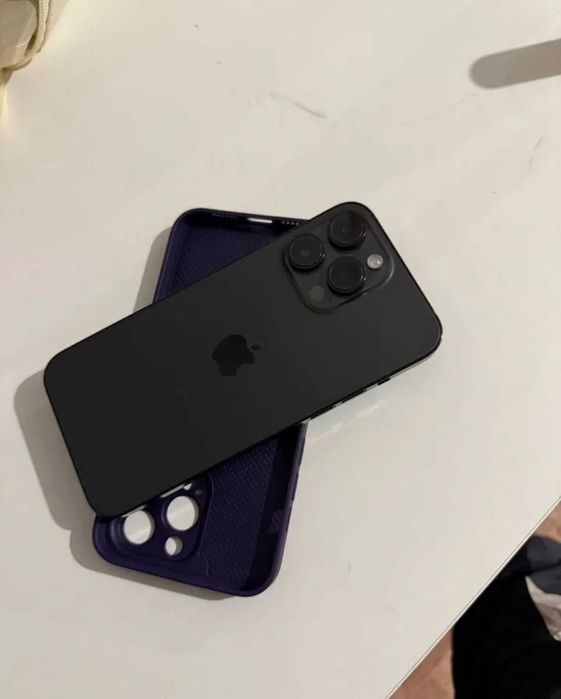 Продам iPhone 14 Pro Max 256