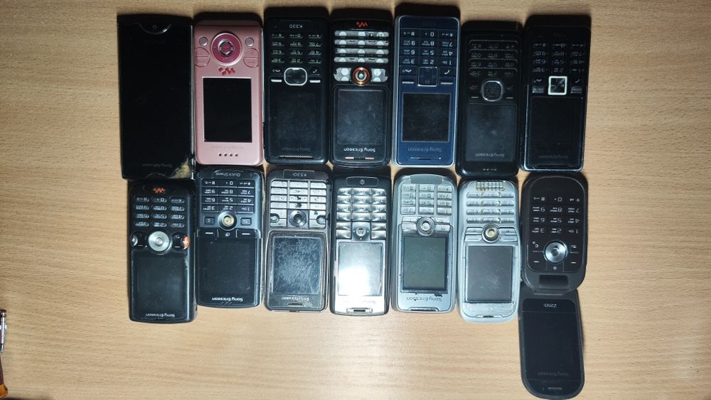 Продам Sony Ericsson