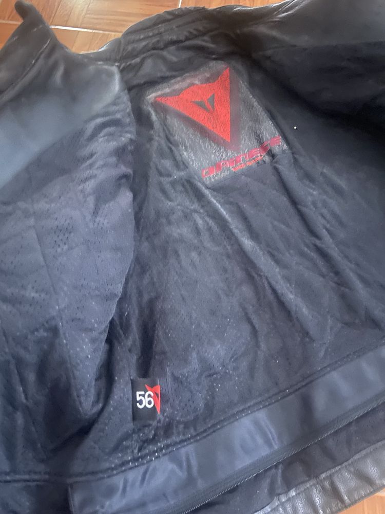 Vendo Blusão Dainese