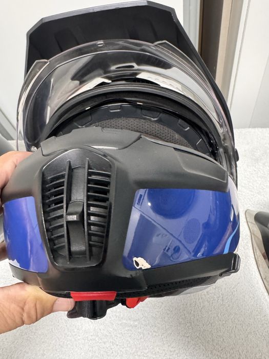Capacete schuberth E1