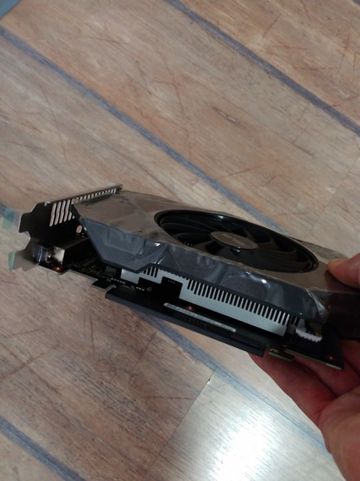 Відеокарта ASUS GTX-1650 GDDR6