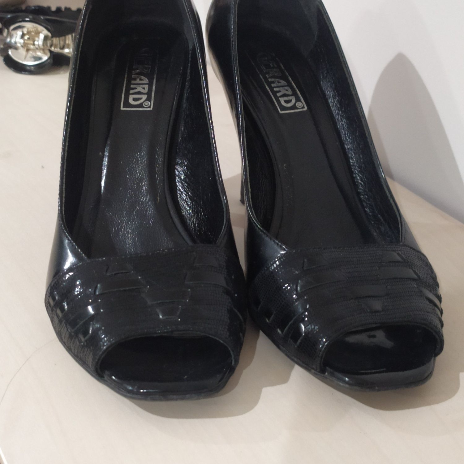 Buty damskie szpilki czółenka rozm.38