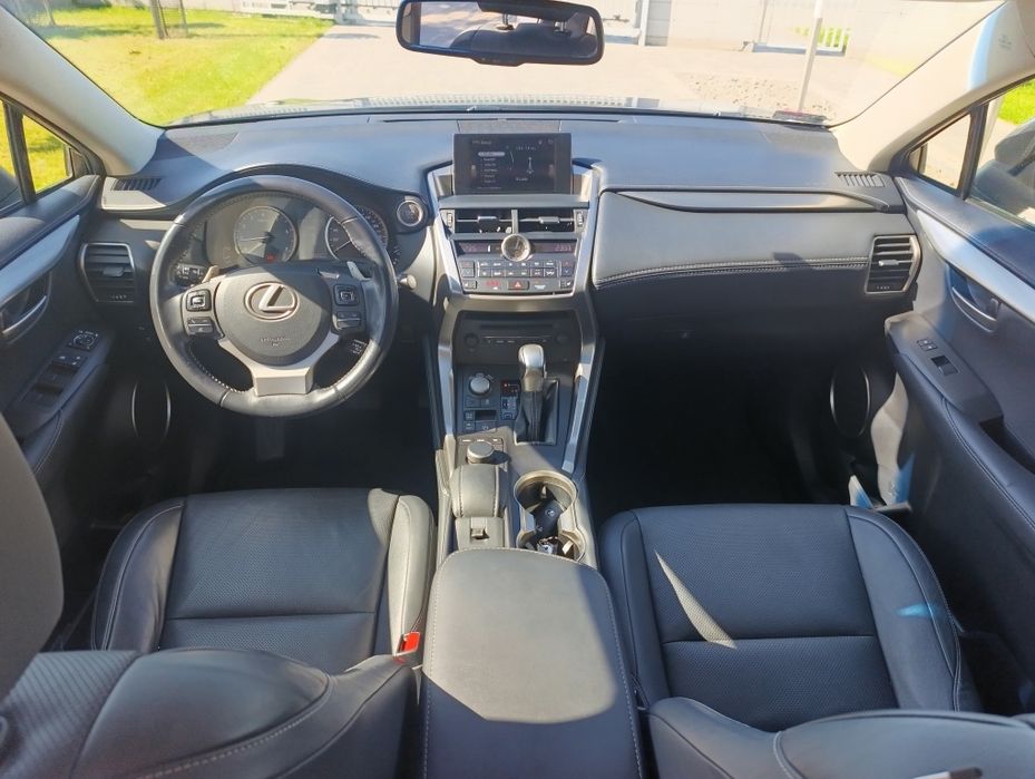 Lexus NX200 Salon Polska niski przebieg prywatnie